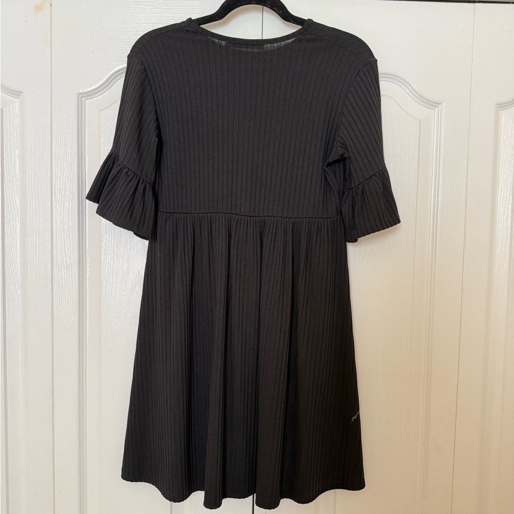 Boohoo Black Ribbed Dress - Picture 2 of 3